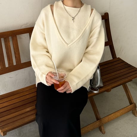 shoulder slit loose knit