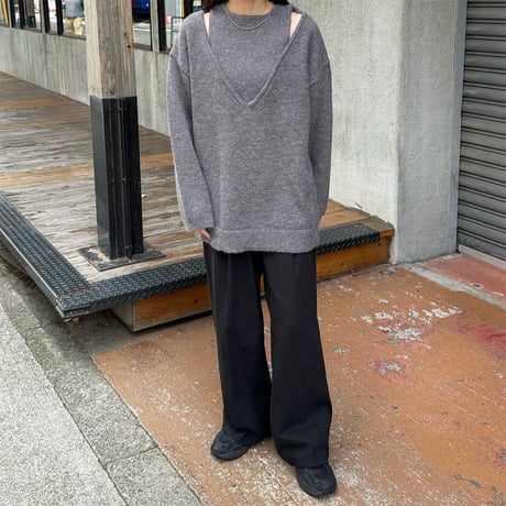 shoulder slit loose knit