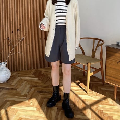 high-waist tuck half pants