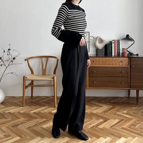 flare sleeve compact border knit