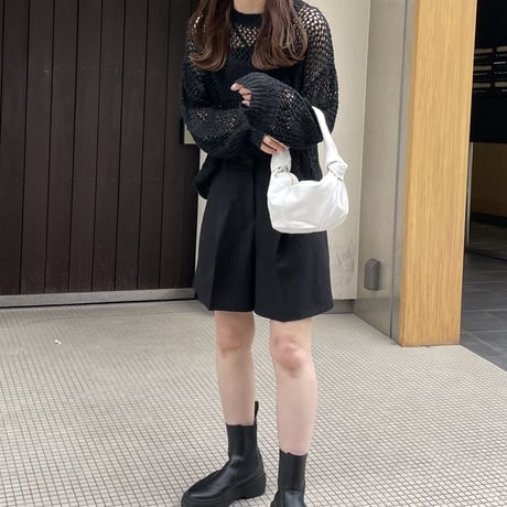【SAMPLE SALE】high-waist tuck short pants