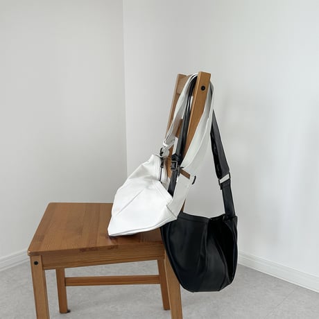 【SAMPLE SALE】simple shoulder bag