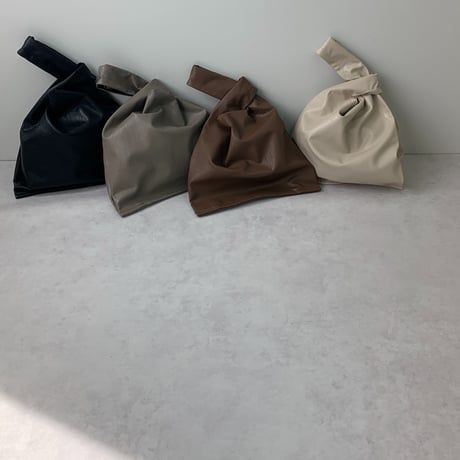 one handle square bag
