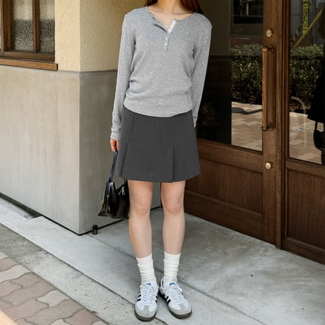 henry neck cut sew