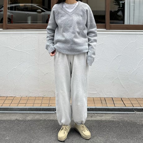 daily V neck knit