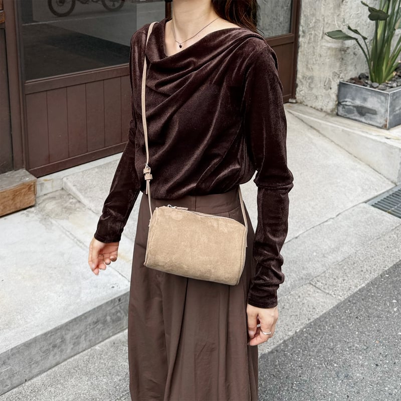 mulch way square mini bag _ suede | LE MORE