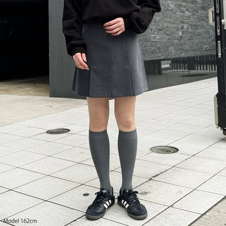 【SAMPLE SALE】box pleats mini skirt