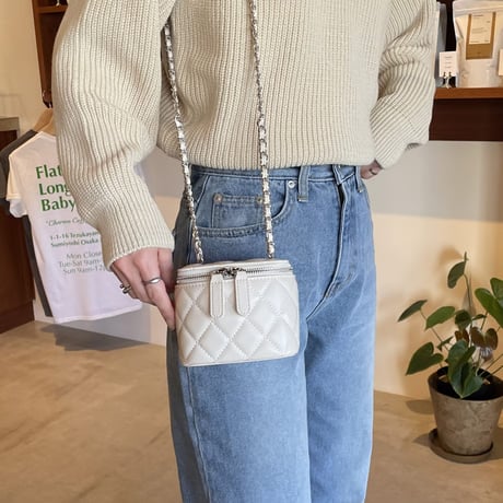 【SAMPLE SALE】quilting chain mini bag