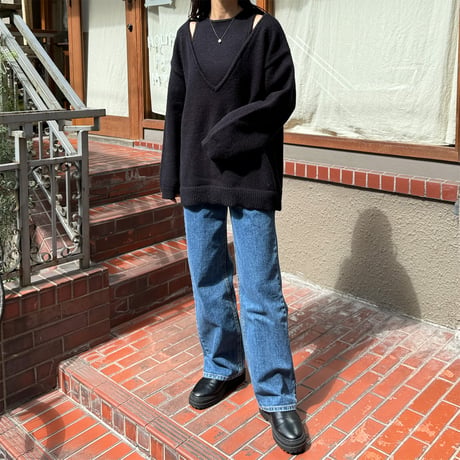 shoulder slit loose knit