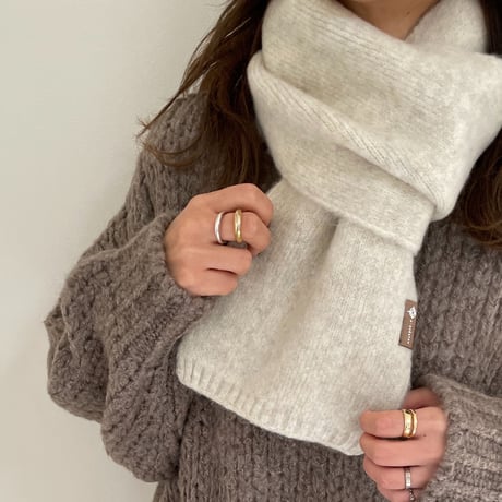 short knit muffler