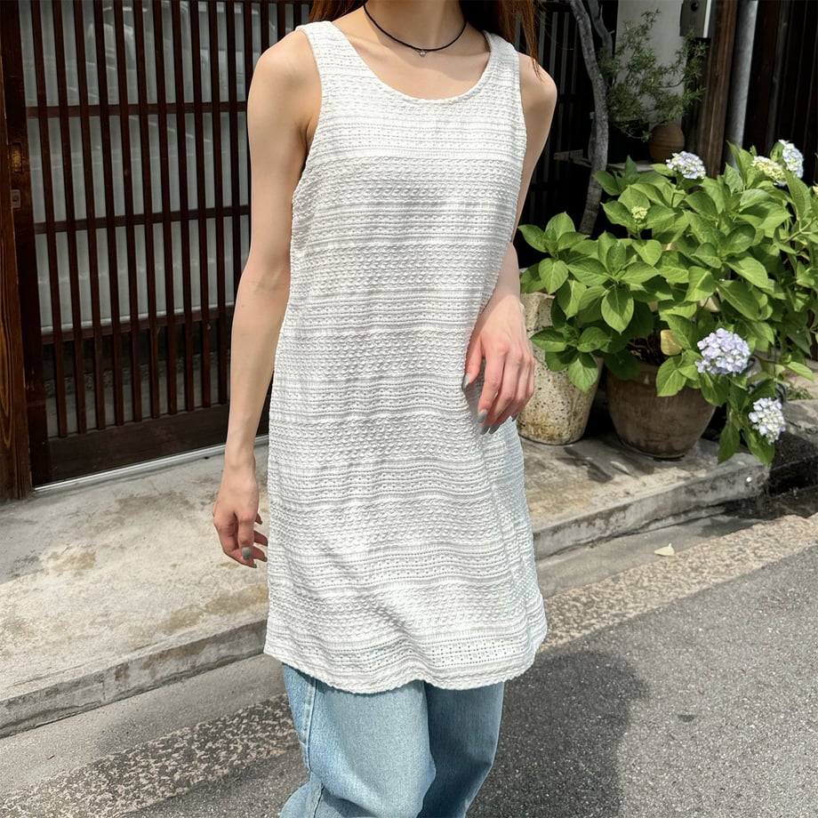 68427f3ec99ac75a73c37931