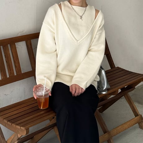 shoulder slit loose knit