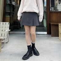【SAMPLE SALE】box pleats mini skirt