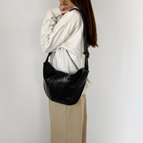 【SAMPLE SALE】simple shoulder bag