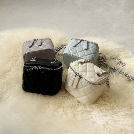 【SAMPLE SALE】quilting chain mini bag