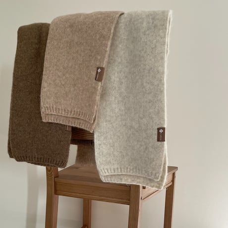 short knit muffler