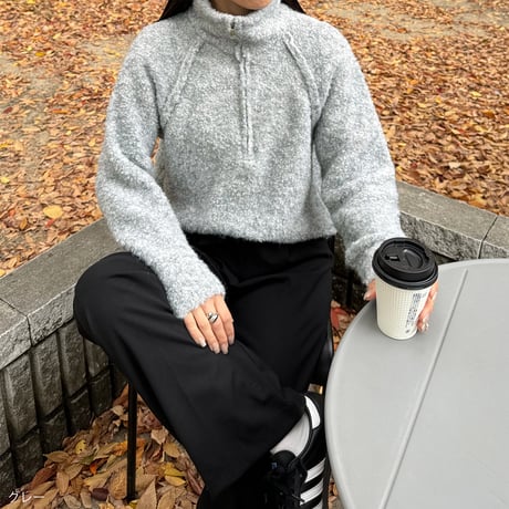 boucle zipper knit