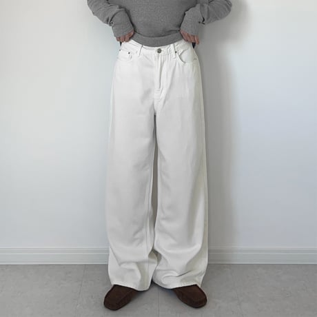 【SAMPLE SALE】loose color denim