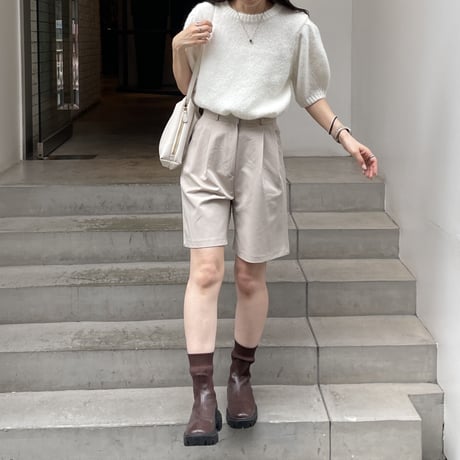 high-waist tuck half pants
