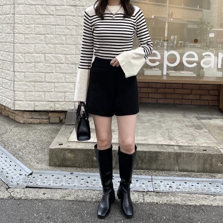 flare sleeve compact border knit