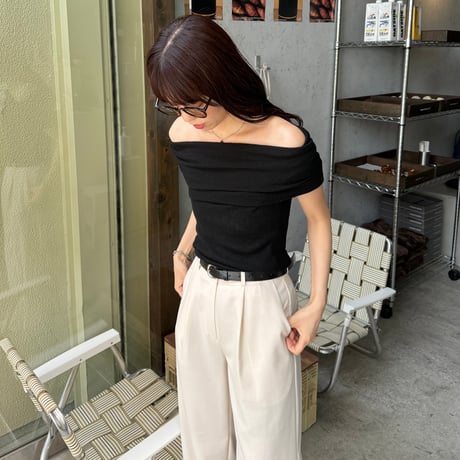 【SAMPLE SALE】half sleeve sheer off shoulder knit