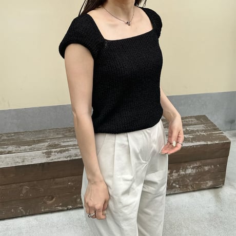 【SAMPLE SALE】wide square neck knit