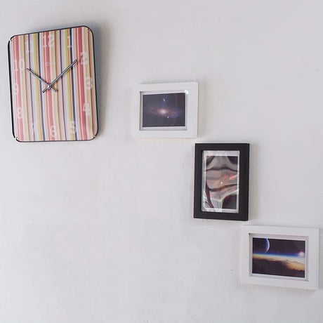 NEXTIME◆NEXT  3169◆"Smithy Dome"スミシードームスクエア掛け時計◆35 cm◆レトロ、ストライプ