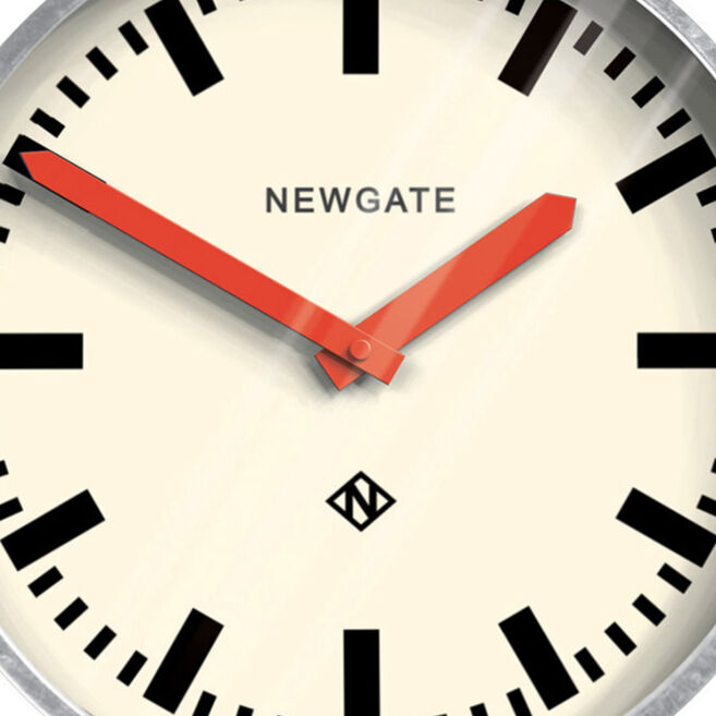 ニューゲート◇Newgate LUGG667GALR◇赤の針の掛け時計 (30㎝)◇The L