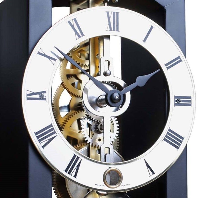 ヘルムレ◇HERMLE 23015-740721◇機械式スケルトン振り子時計(黒)◇手