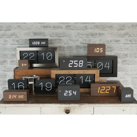 カールソン◆KARLSSON KA5642BK◆フリップ時計 パタパタ時計(黒)◆Boxed Flip Clock