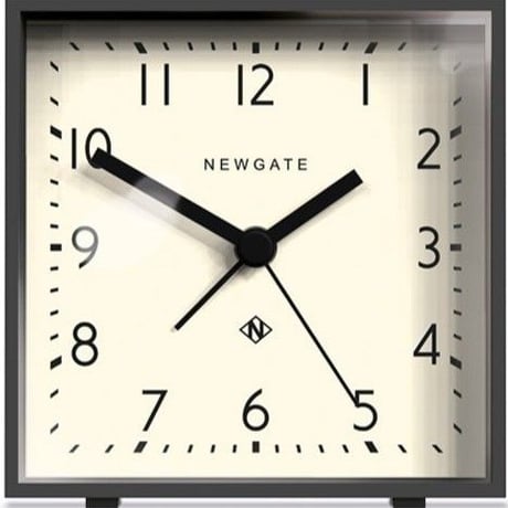 ニューゲート◆Newgate CUBI410GGY◆ 立方体 目覚まし時計 (白)◆Cubic Gravity