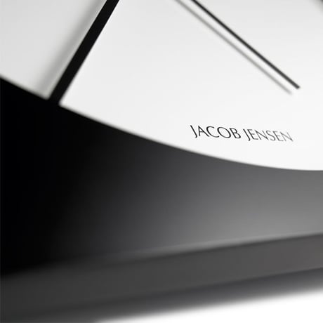 ジェイコブ・ジェンセン◆JACOB JENSEN 320◆ミニマル掛け時計/黒＆白◆北欧時計