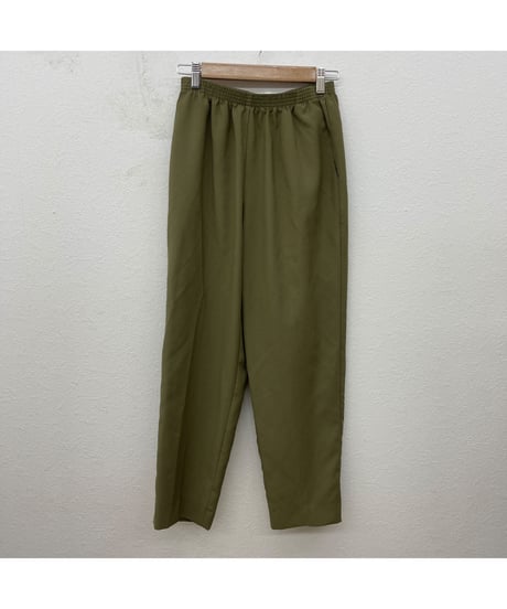 よく行く場所があるパンツ6506