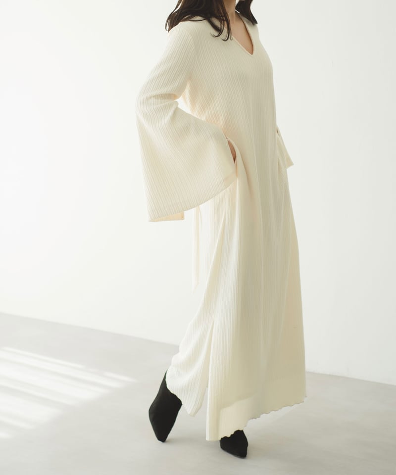 bell sleeve lib knit dress 【leema-017aw】 | Le.ema