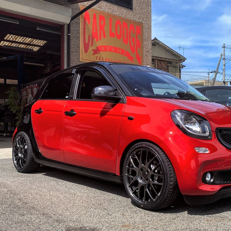 スマート453 17インチ オーダーホイール WORK EMOTION M8R