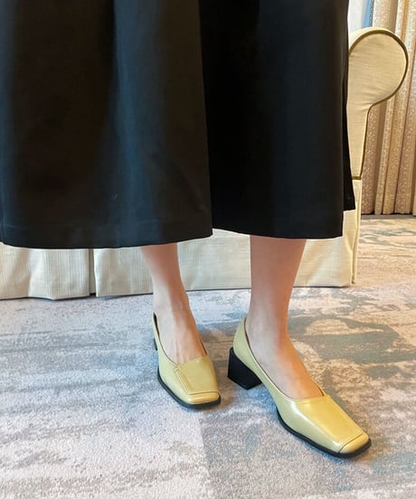 square toe chunky pumps/3color