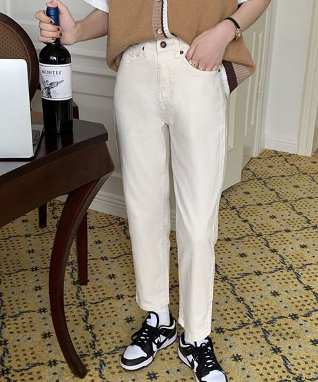 highrise cropped white denim