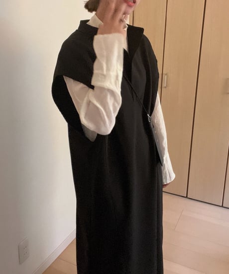 Key neck long dress/3color