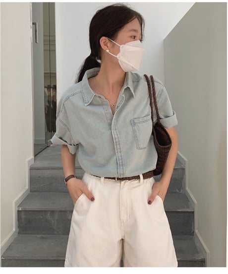 light denim shirt (half sleeve)