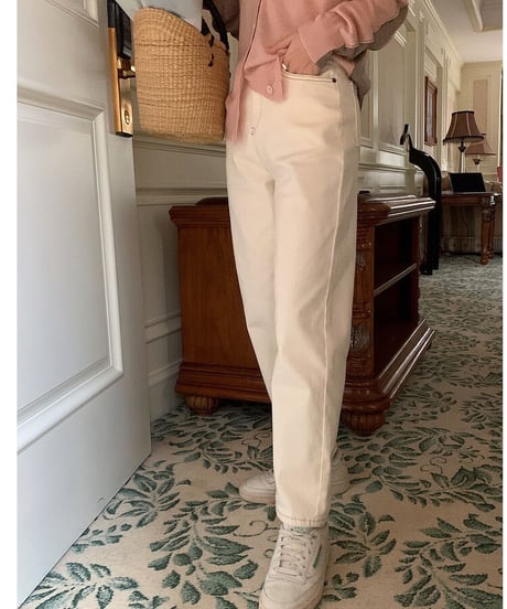 stitch white pants