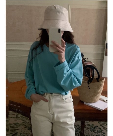 stitch white pants