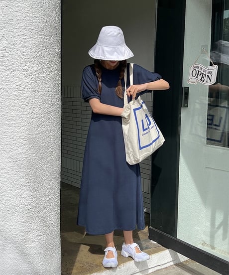 puff sleeve simple dress/3color