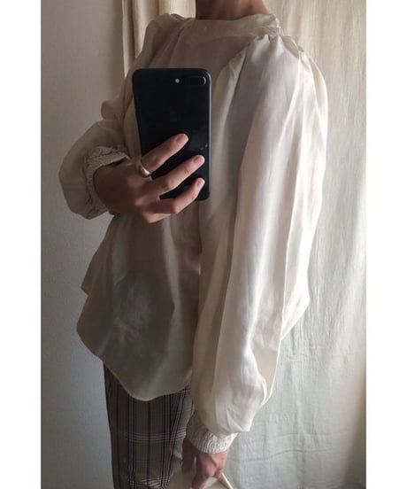 【original】balloon sleeve blouse