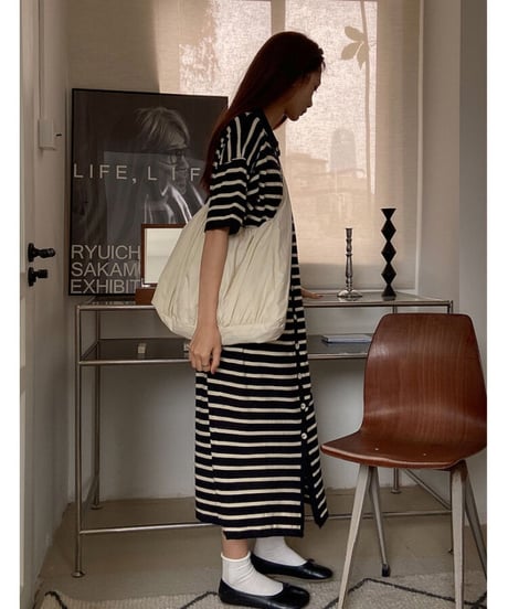 border long one-piece/2color