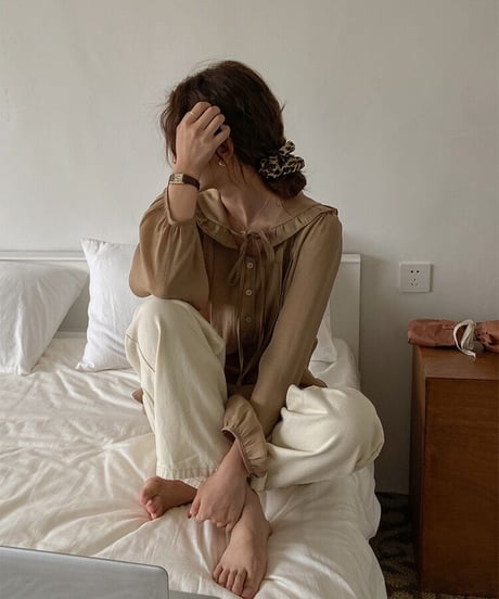 feminine collar blouse/2color
