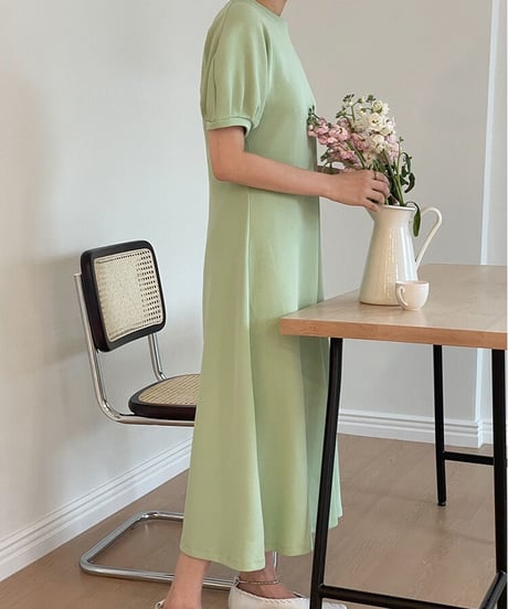 puff sleeve simple dress/3color