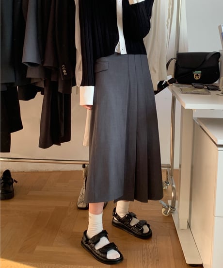 asymmetry design skirt/2color