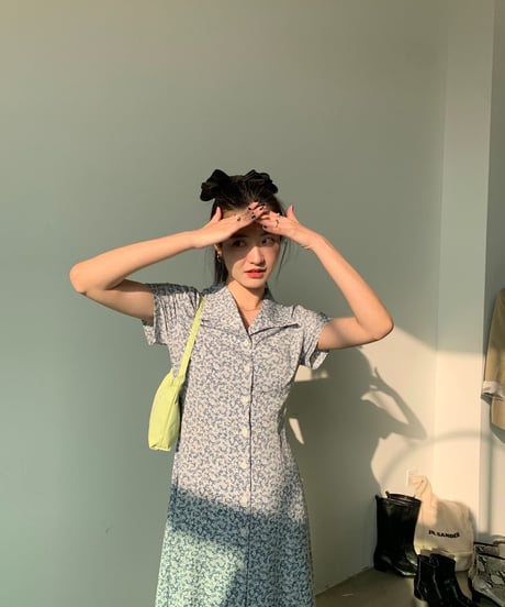 open collar flower OP