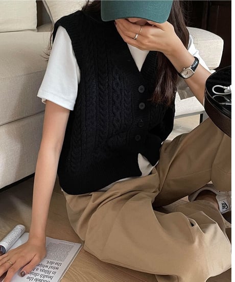 V neck cable knit vest/3color