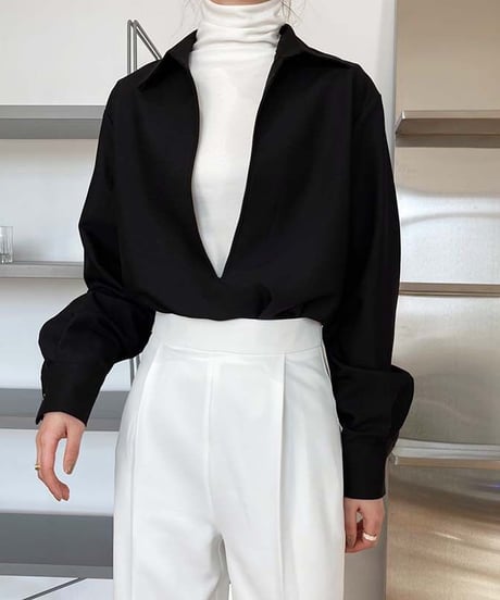 [OUTLET]deep neck pullover/2color